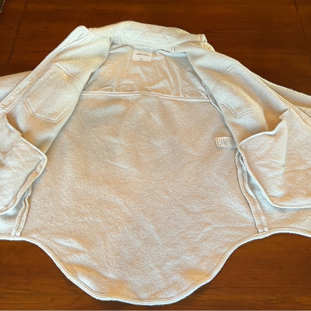 Aritzia Wilfred Free 100% Merino Wool The Ganna Shacket Shirt Jacket XS - Picture 5 of 10